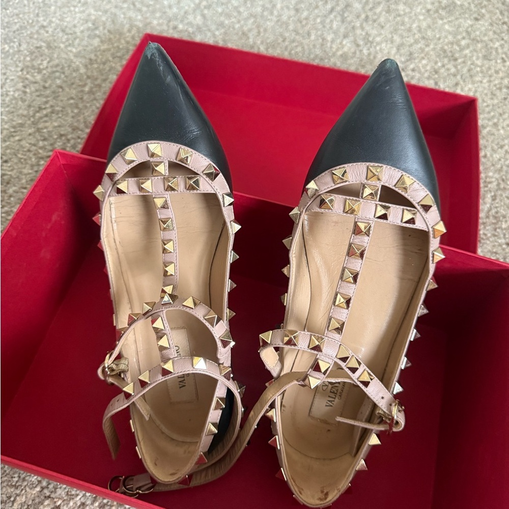 Valentino Black and Cream Rockstud Heels